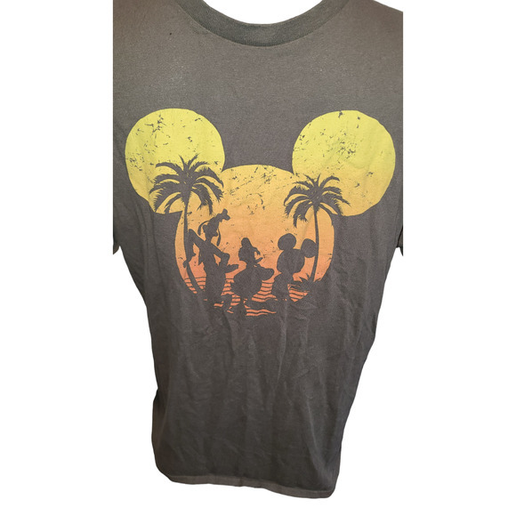 Disney Sunset T-Shirt Size L - Picture 2 of 4
